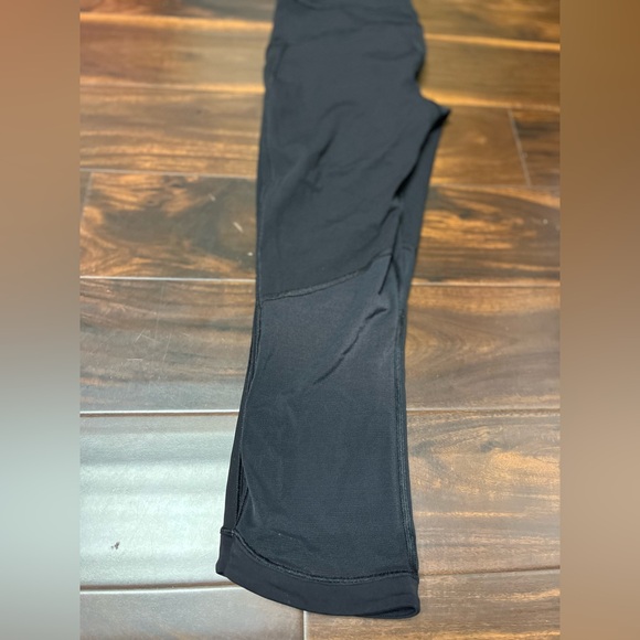 Lululemon black pants - Picture 8 of 8